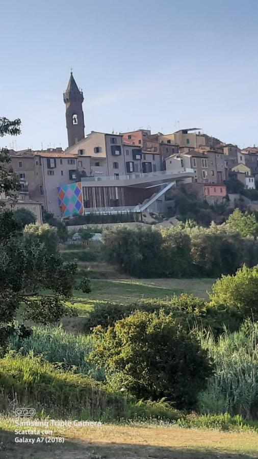 Il Paradiso Sopra Le Nuvole Peccioli Exterior foto